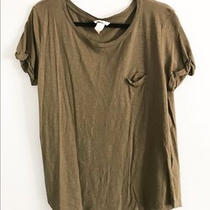 forest green tee